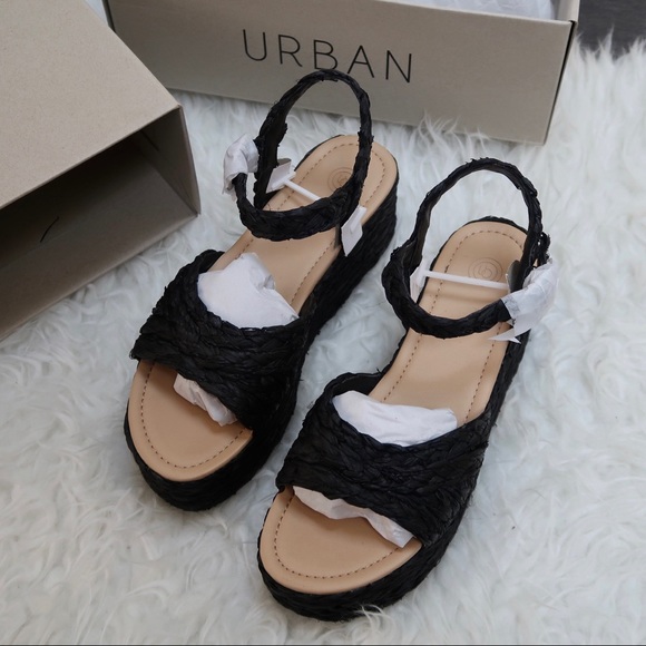 UO Black Platform Espadrille Sandals - Picture 1 of 3